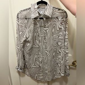 Princess Polly Sheer Button Up Top - size 8